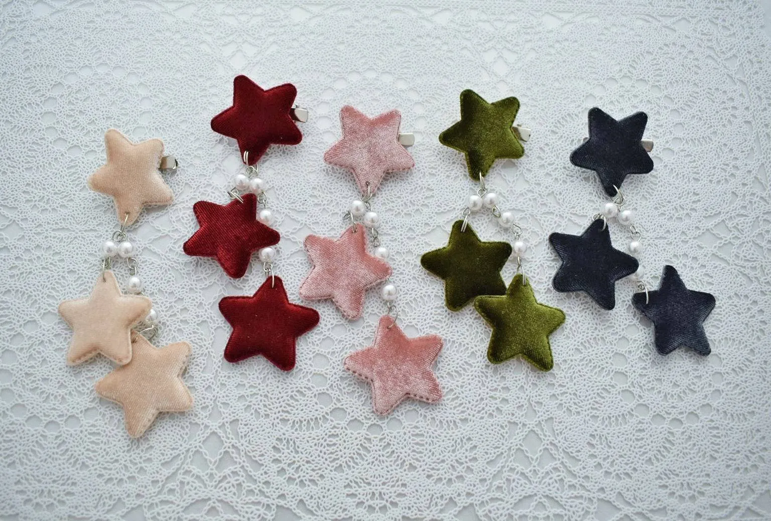 2-Way Velvet Star Clips (5 Colors)