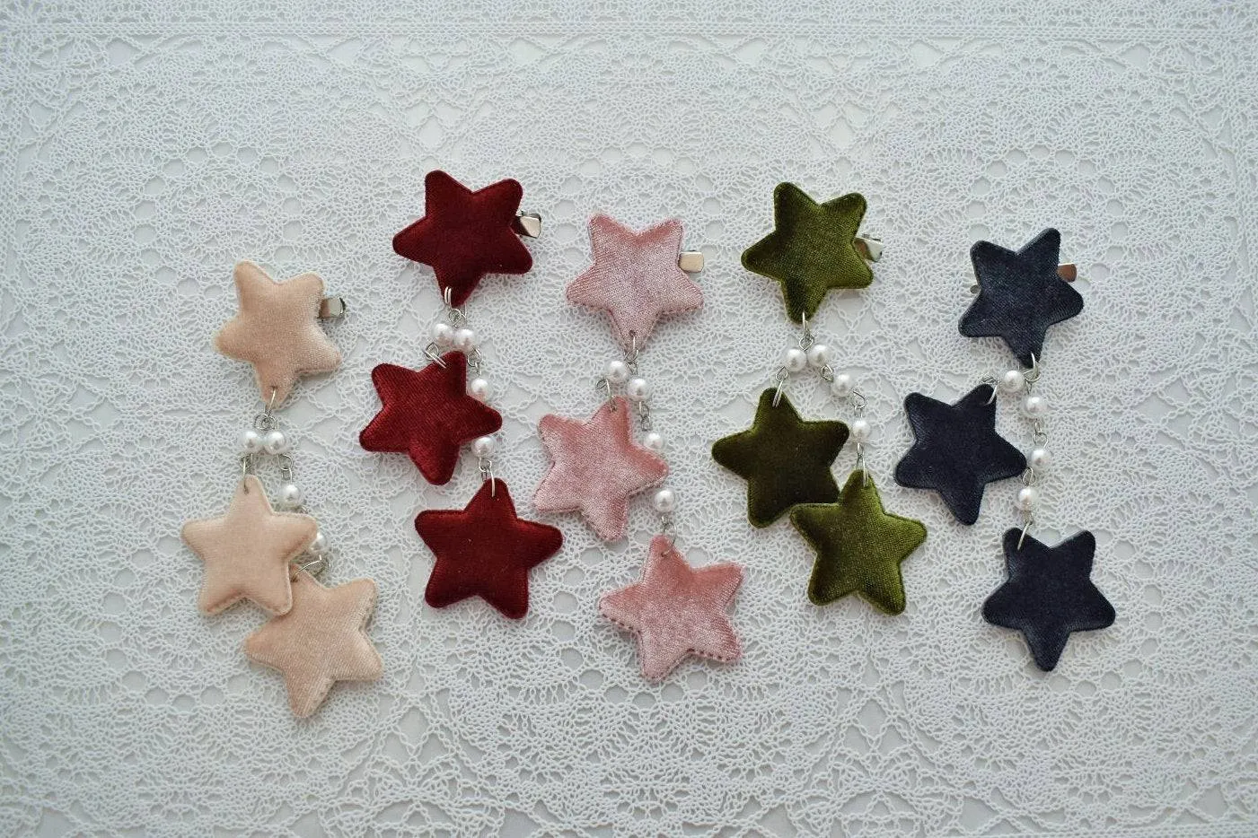 2-Way Velvet Star Clips (5 Colors)