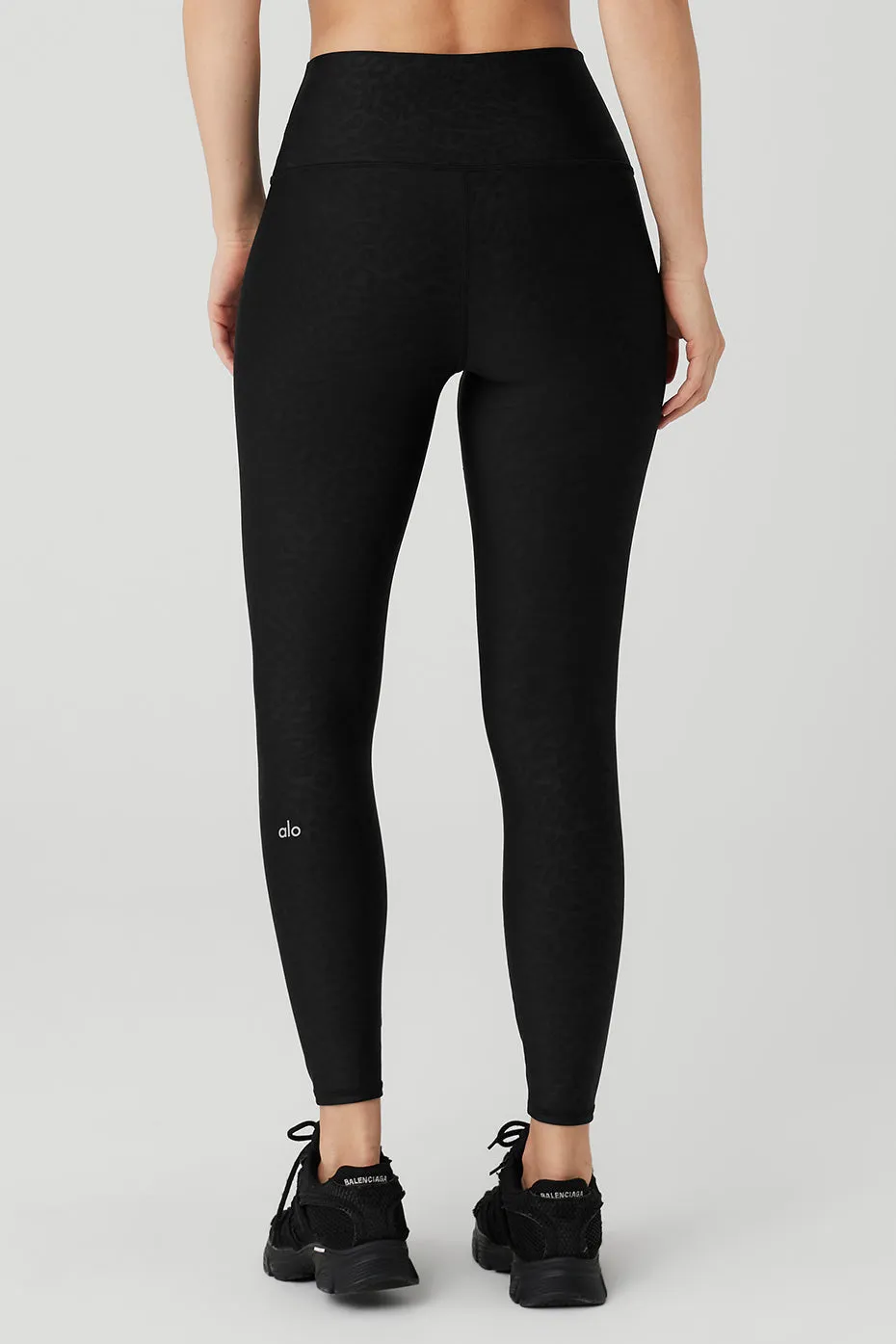 Airlift High-Waist Leopard Debossed Legging - Black