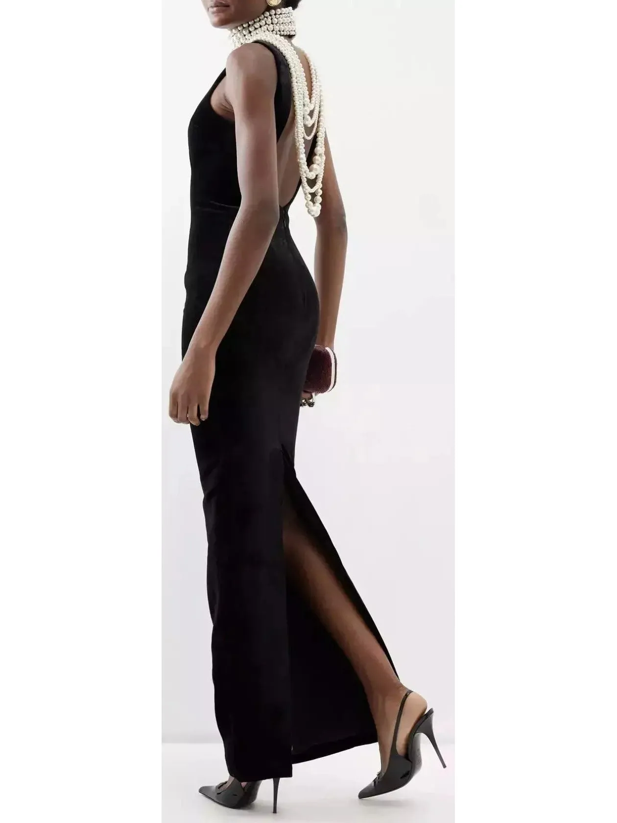 Women’s Bead-Halterneck Long Velvet Dress